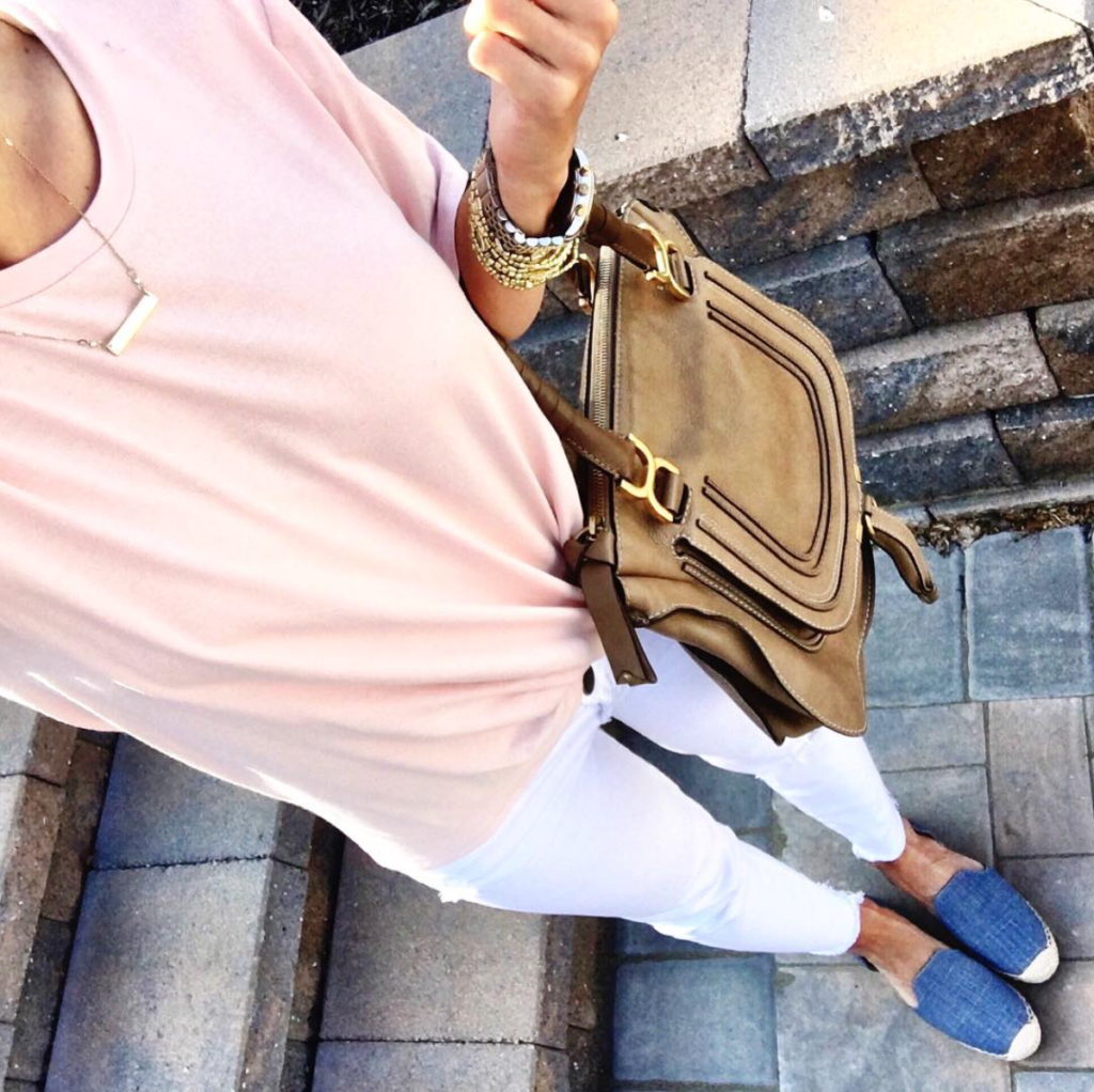 Blush knotted tee