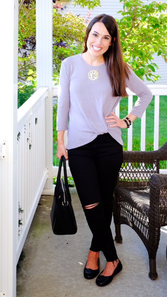 early-fall-outfit-lightweight-sweater