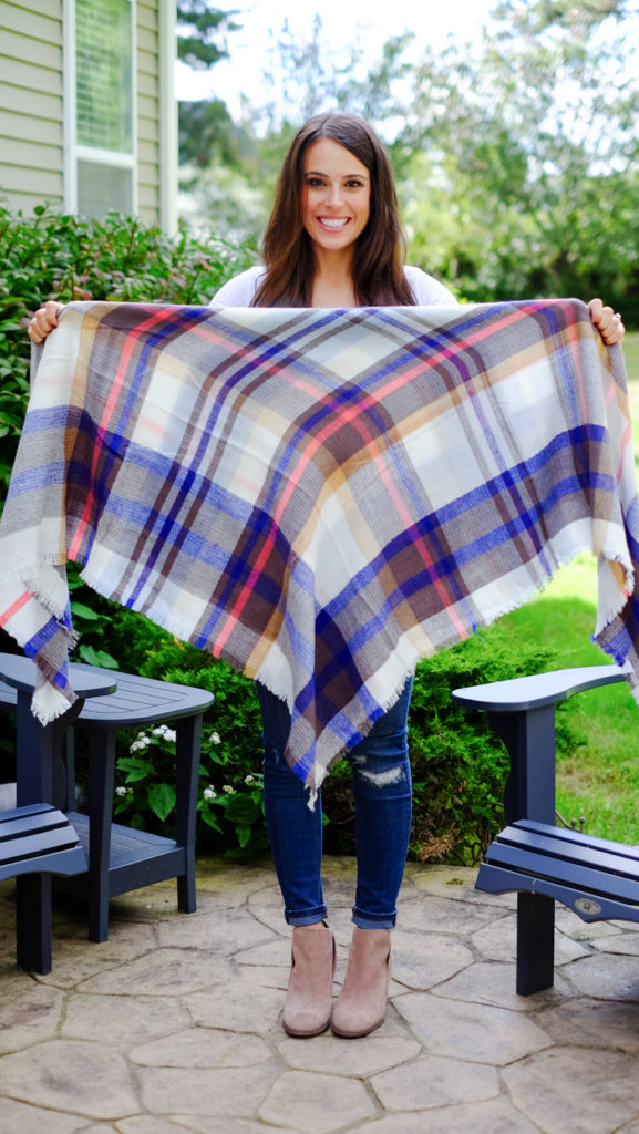 how-to-tie-a-square-blanket-scarf-1