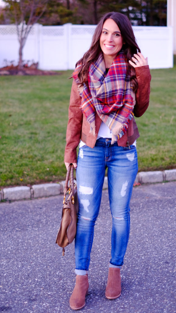 plaid-blanket-scarf-outfit