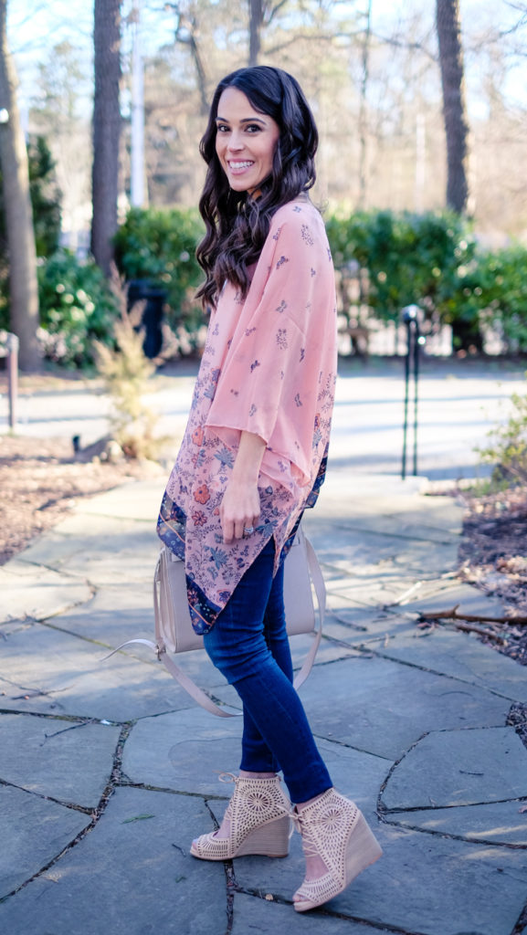 kimono outfit and wedges for spring