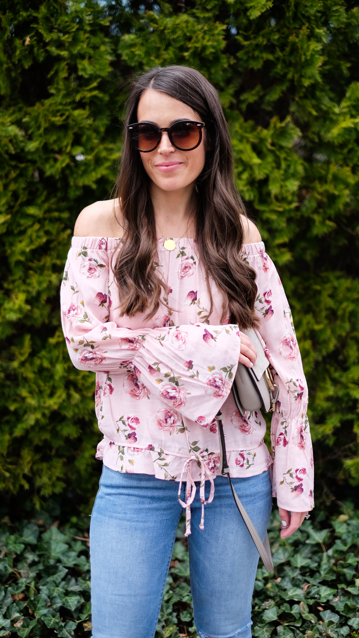 The Cutest Spring Floral Top | MrsCasual
