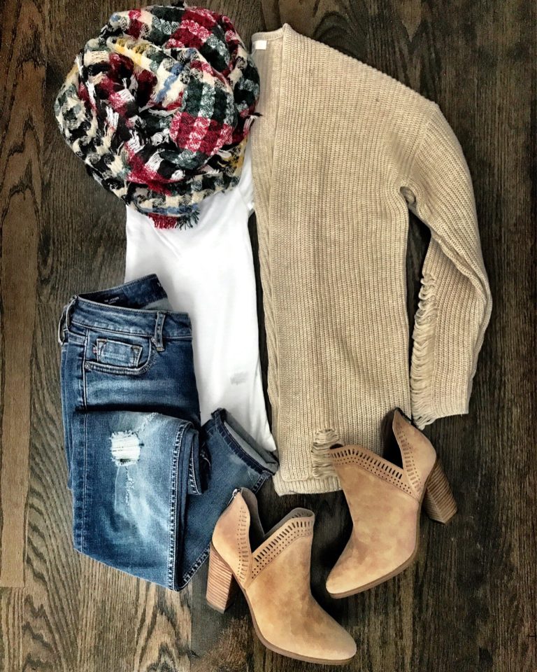Fall Outfit Ideas | MrsCasual