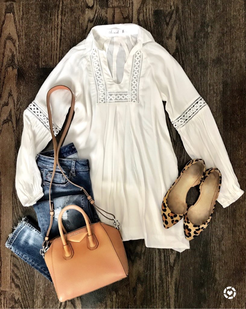 White tunic and leopard flats Fall outfit