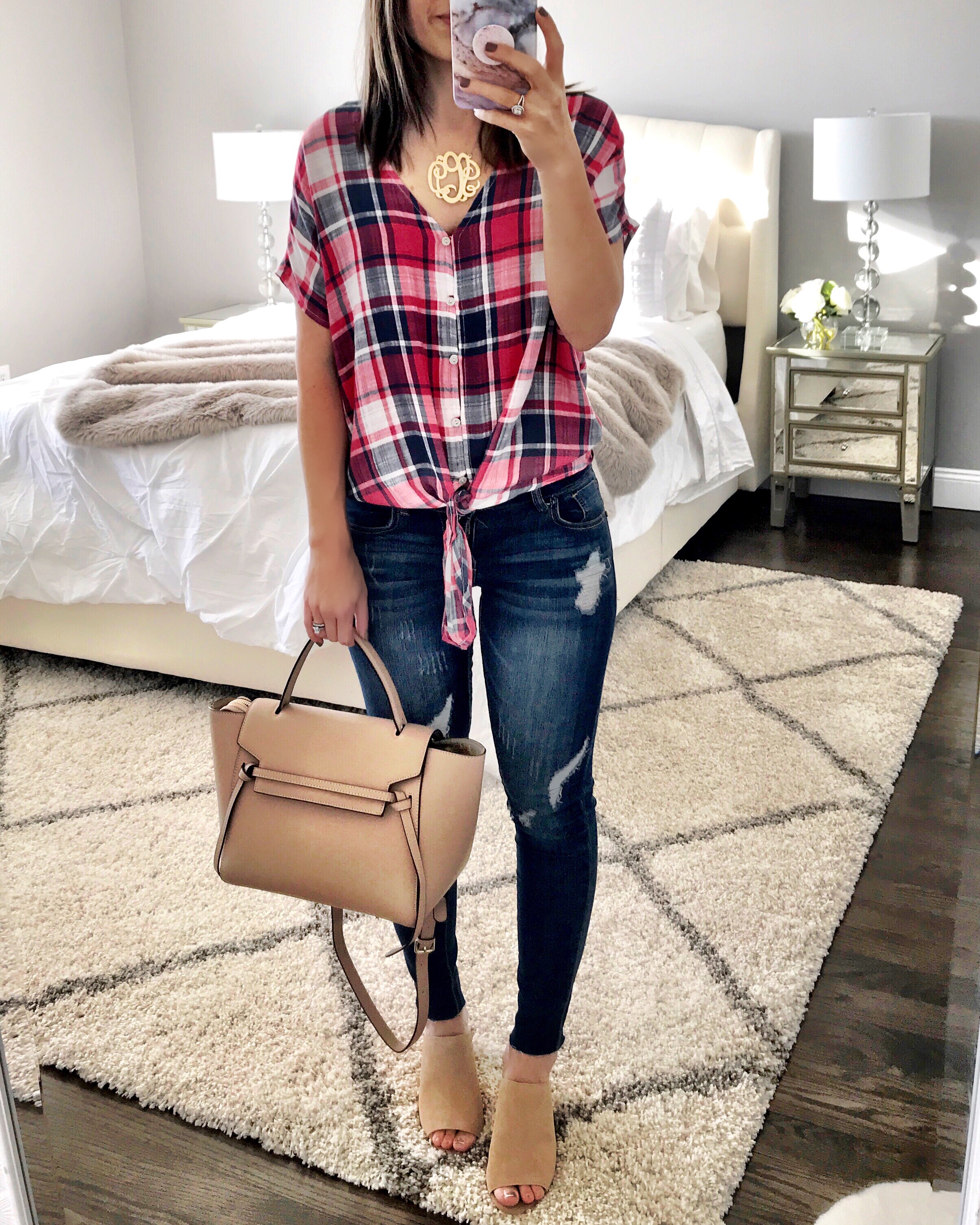 https://mrscasual.com/wp-content/uploads/2018/02/Universal-Thread-Plaid-tie-front-shirt.jpg