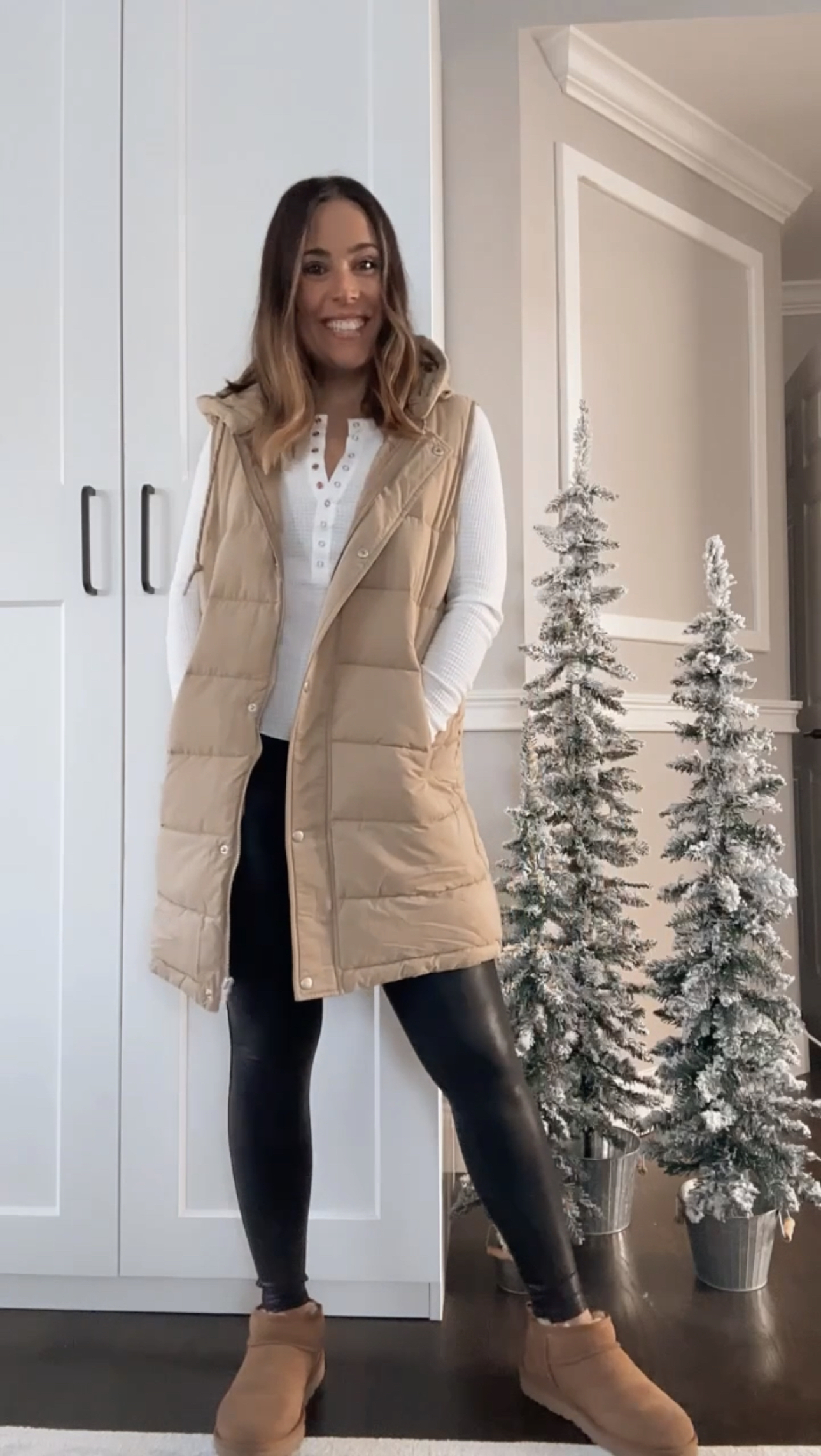 4 Ways To Wear The UGG Ultra Mini's | MrsCasual